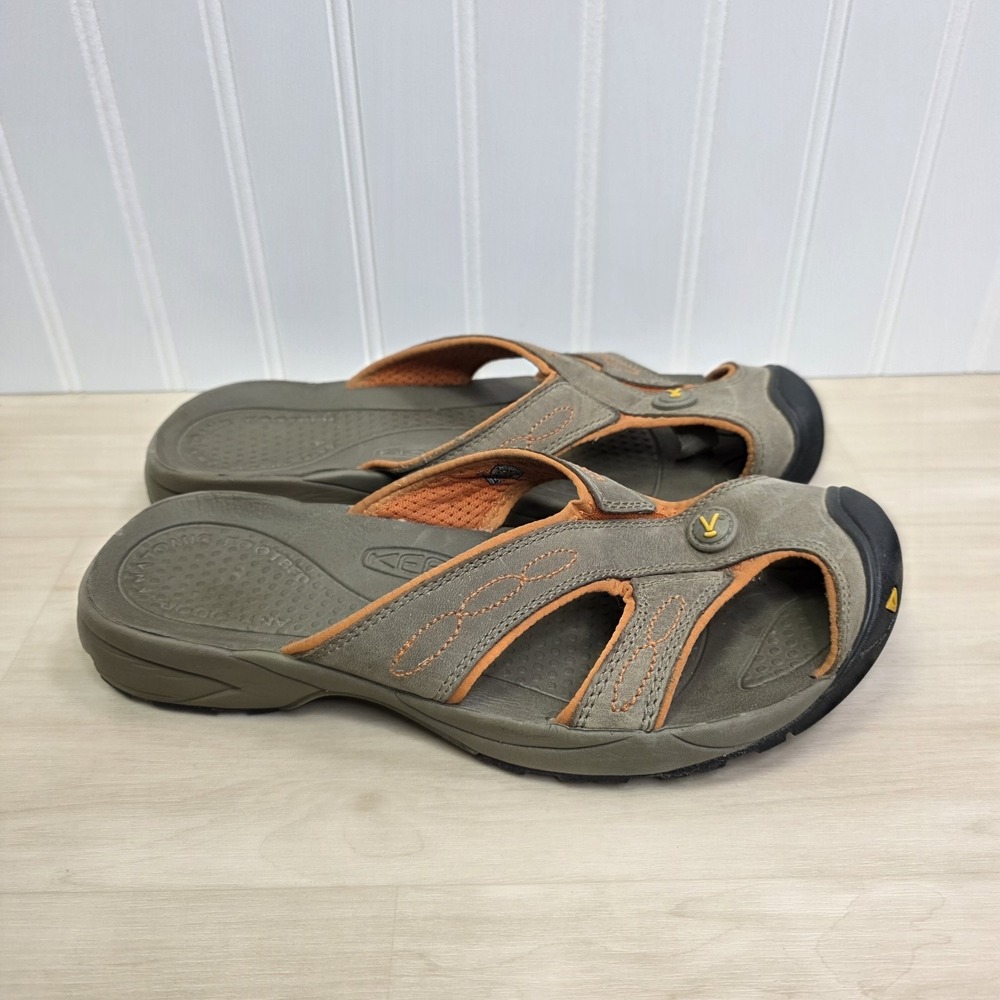 Portico - Picture 4 of 8